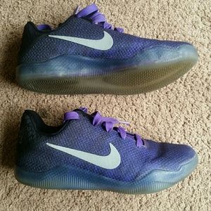 kobe 11 hyper grape